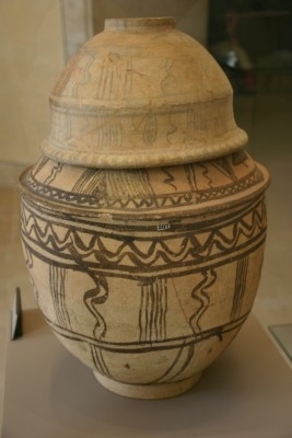 Vase à la cachette